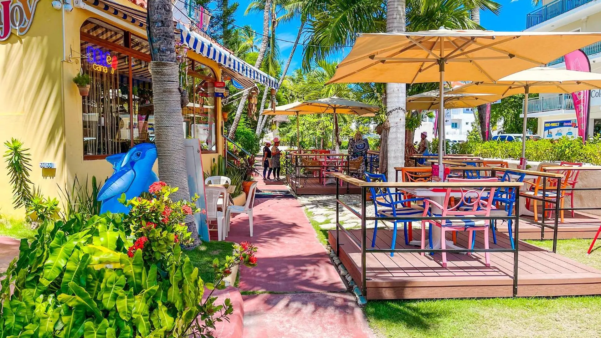 Hotel Ducassi Suites Rooms Beach Playa Bavaro Wifi Parking Rooftop Pool Spa & Beach Punta Cana