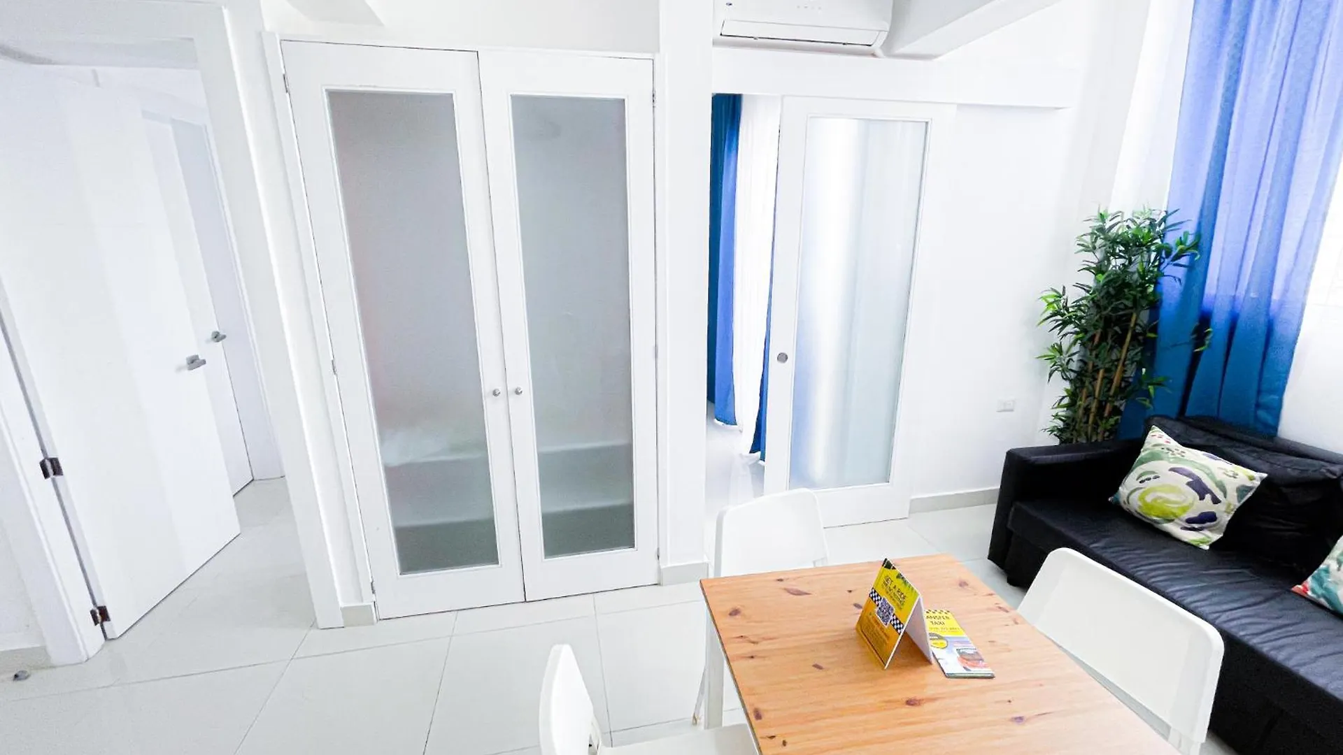 Ducassi Suites Rooms Beach Playa Bavaro Wifi Parking Rooftop Pool Spa & Beach Punta Cana Hotel